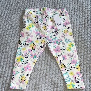 White leggings with flowers